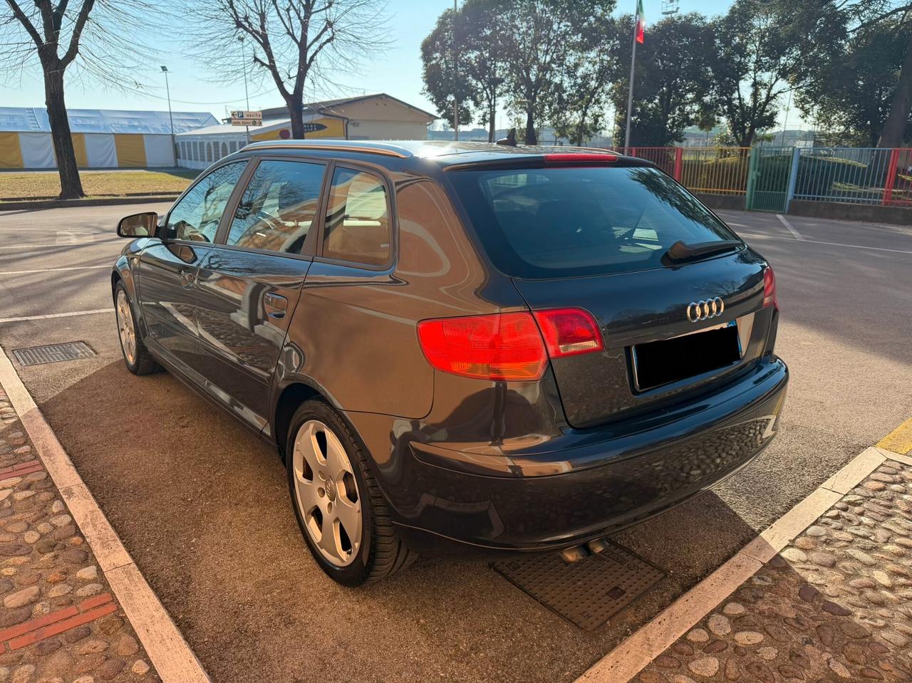 Audi A3 2.0 16V TDI Ambiente