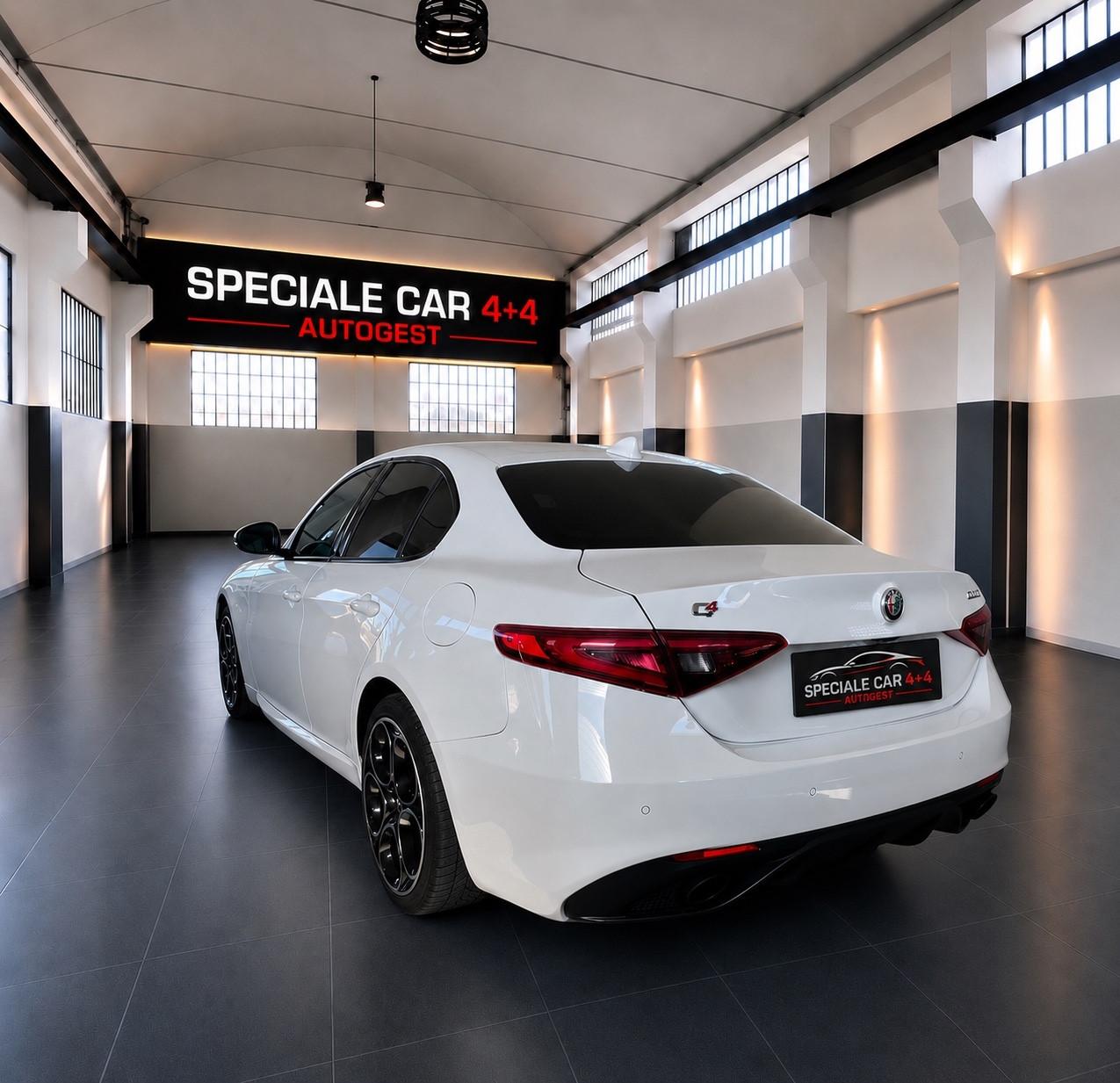 Alfa Romeo Giulia 2.2 Turbodiesel 210 CV AT8 AWD Q4 Veloce