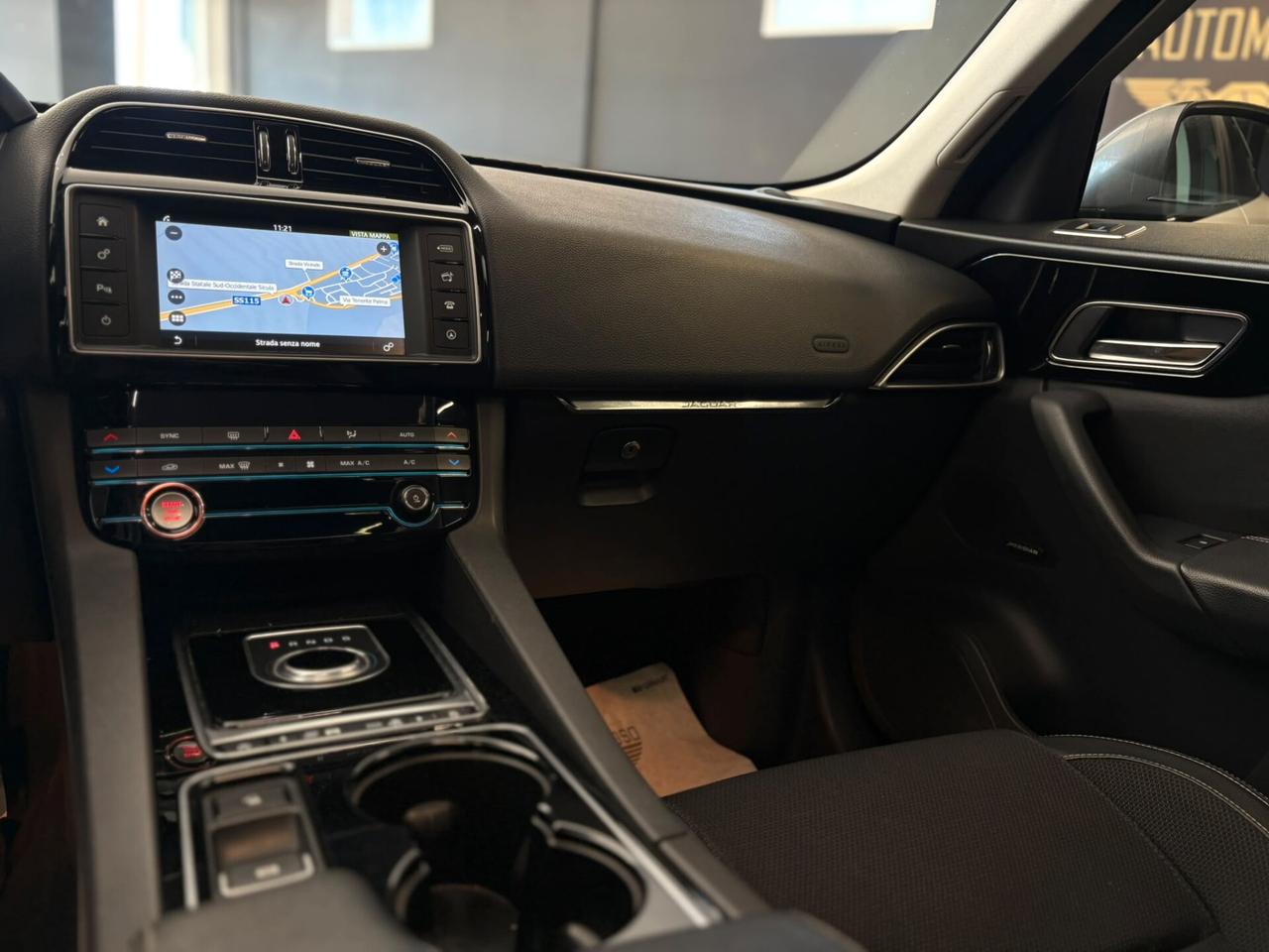 Jaguar F-Pace 3.0 D 300 CV AWD R-Sport