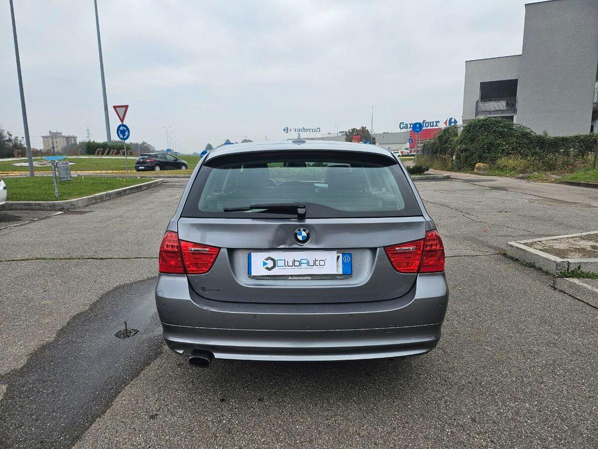 BMW Serie 3 Touring 320d xdrive Attiva 184cv
