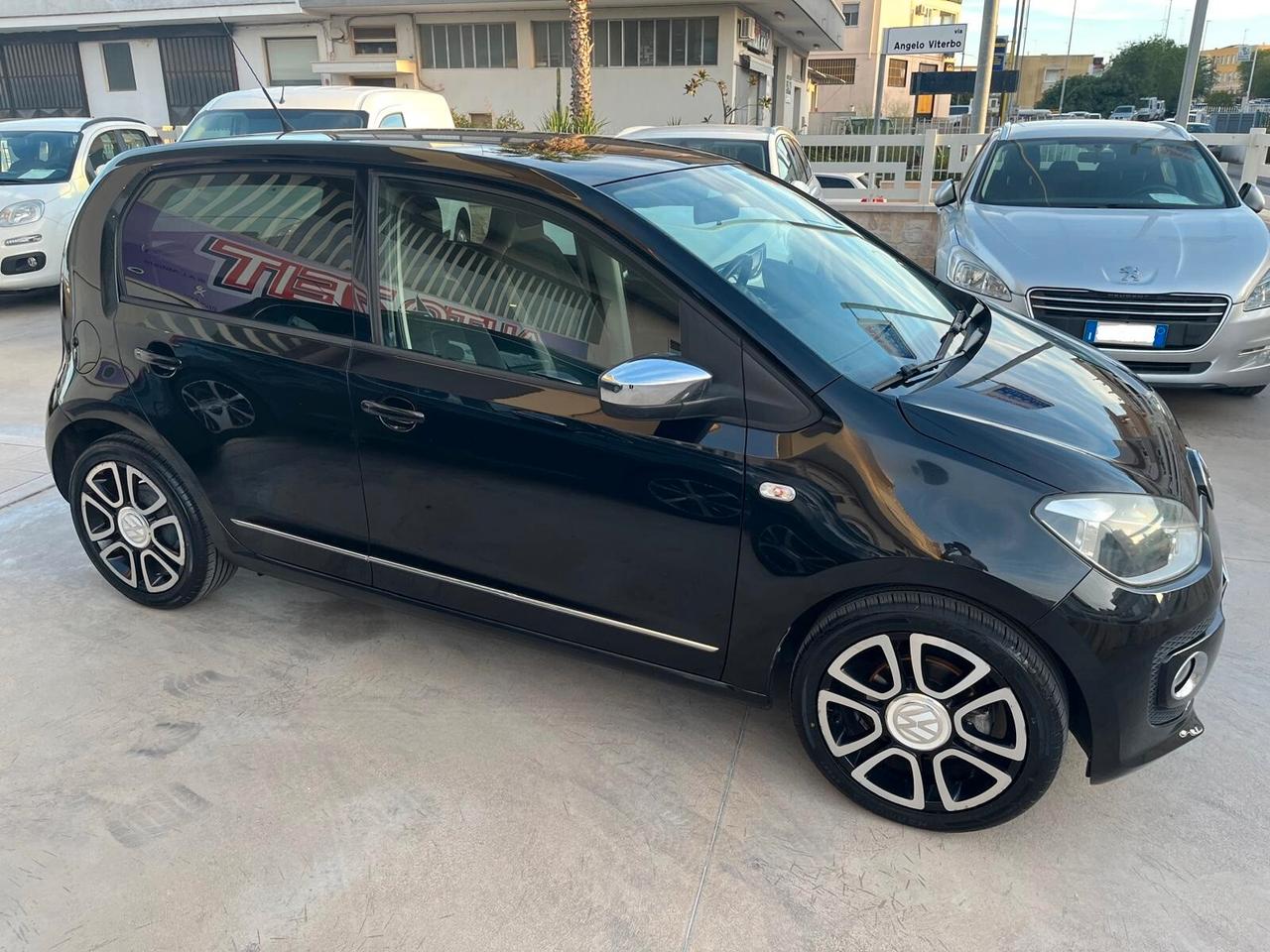 Volkswagen up! 1.0 75 CV 5p. high