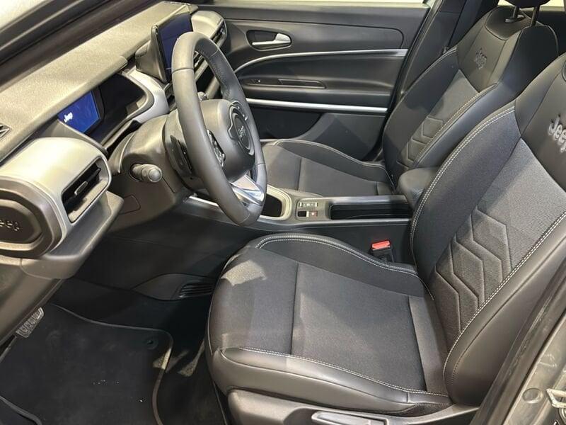 Jeep Avenger e-Hybrid 1.2 MHEV e-Hybrid Turbo Summit