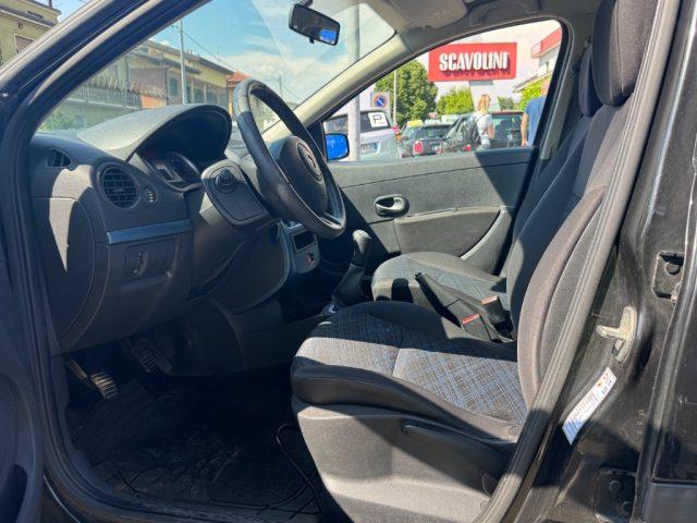 RENAULT Clio 1.2 16V 5 porte Le Iene