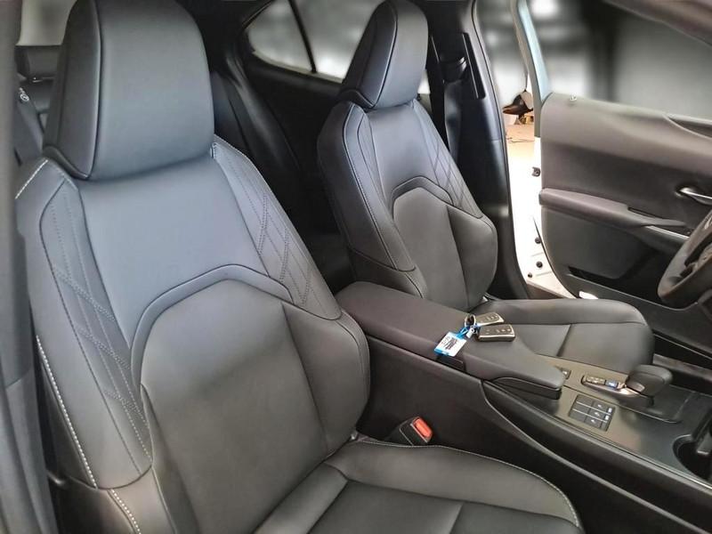 LEXUS UX 300E UX HYBRID F-DESIGN 4WD MY24 AUTO SUV