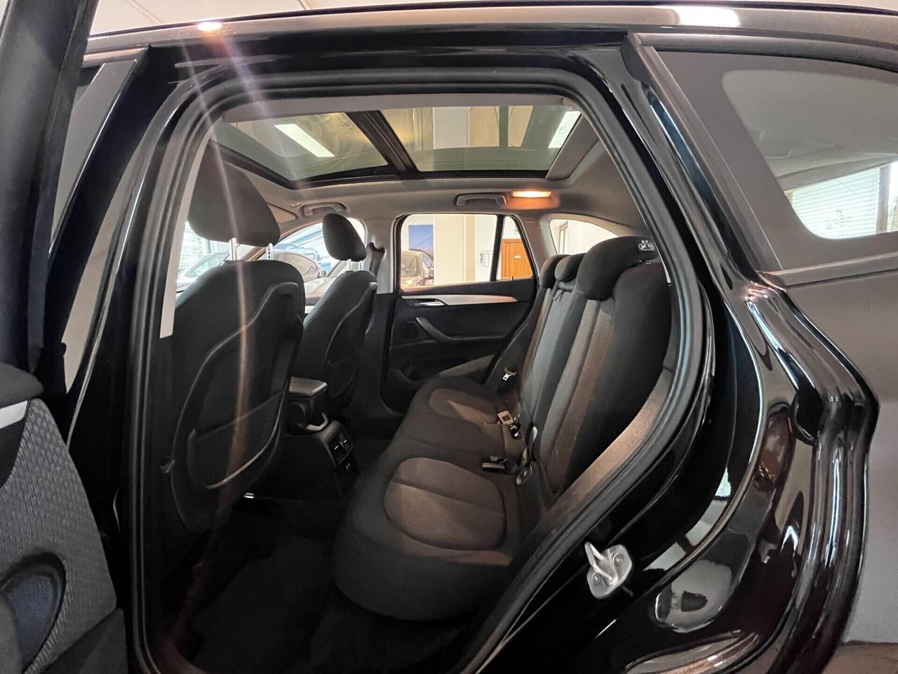 Bmw X1 sDrive18d TETTO APRIBILE