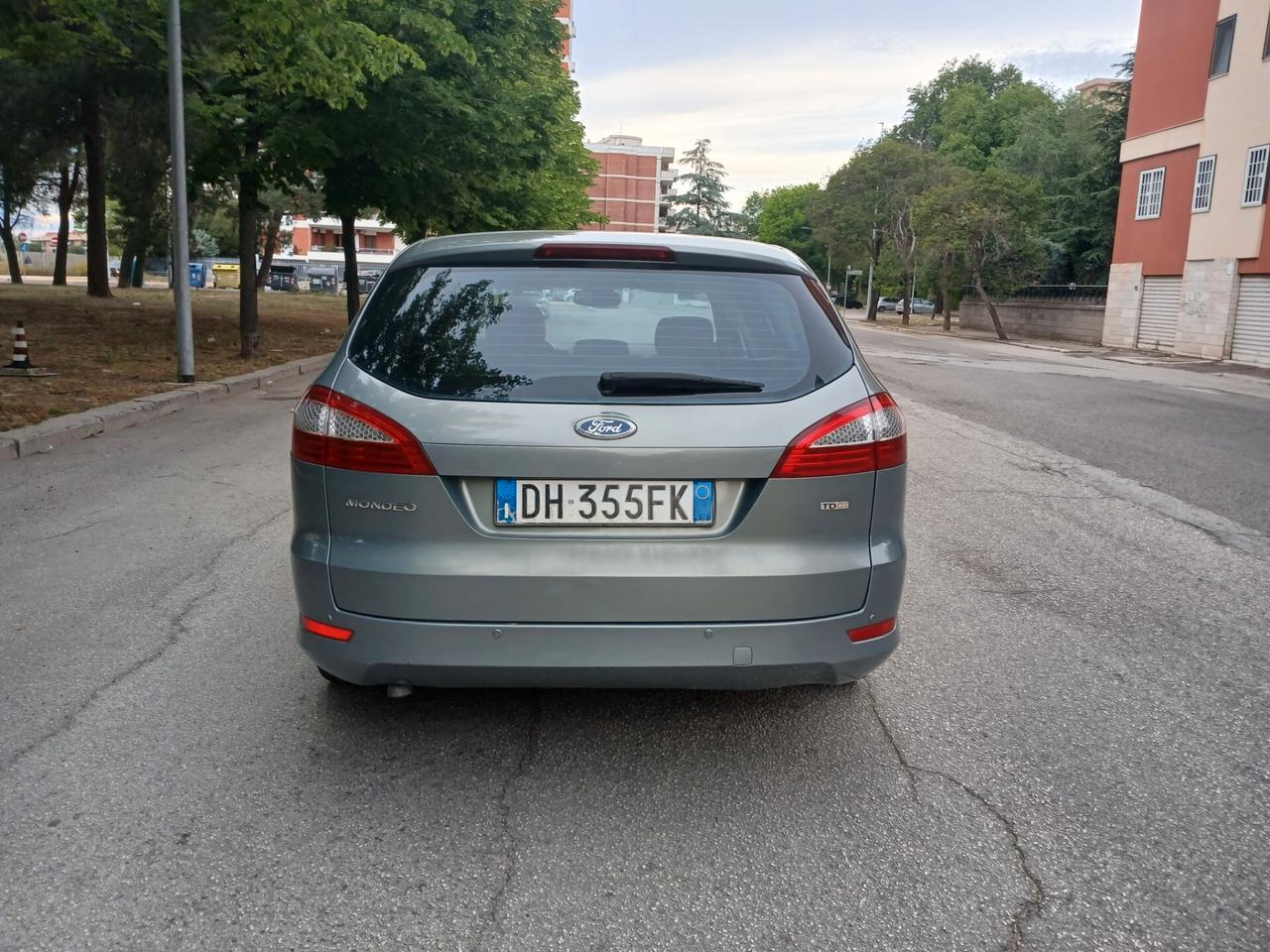 Ford Mondeo 2.0 TDCi 140 CV Station Wagon Titanium DPF