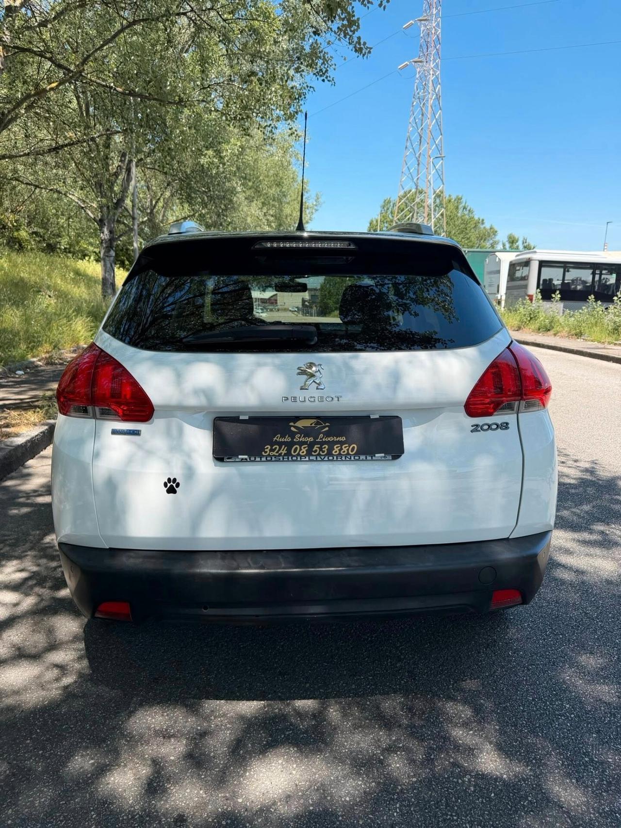 Peugeot 2008 BlueHDi 120 S&S Black Matt