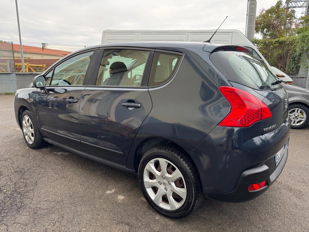 Peugeot 3008 1.6 VTi 120CV Active