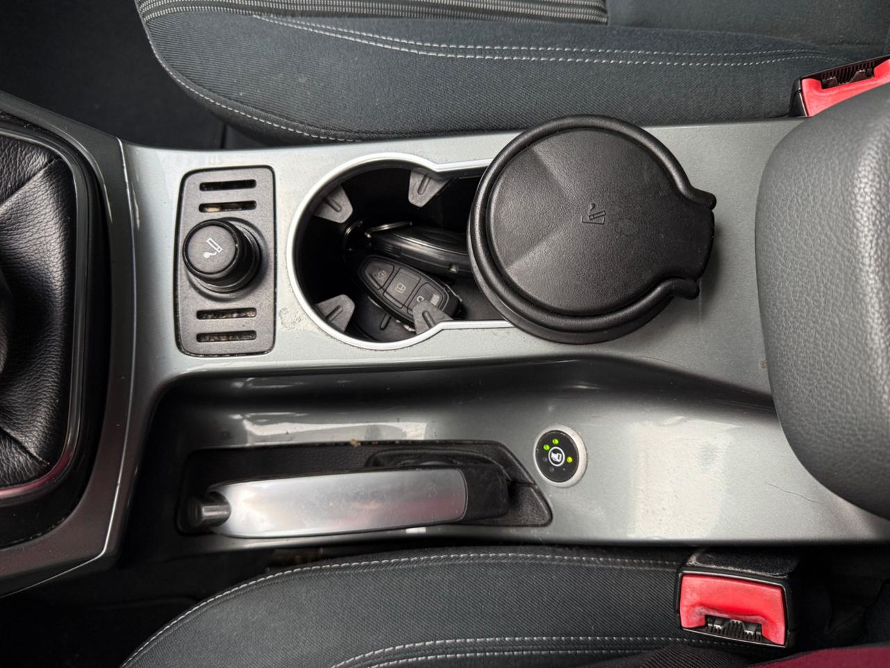 Ford C-Max 1.6 120CV GPL Titanium