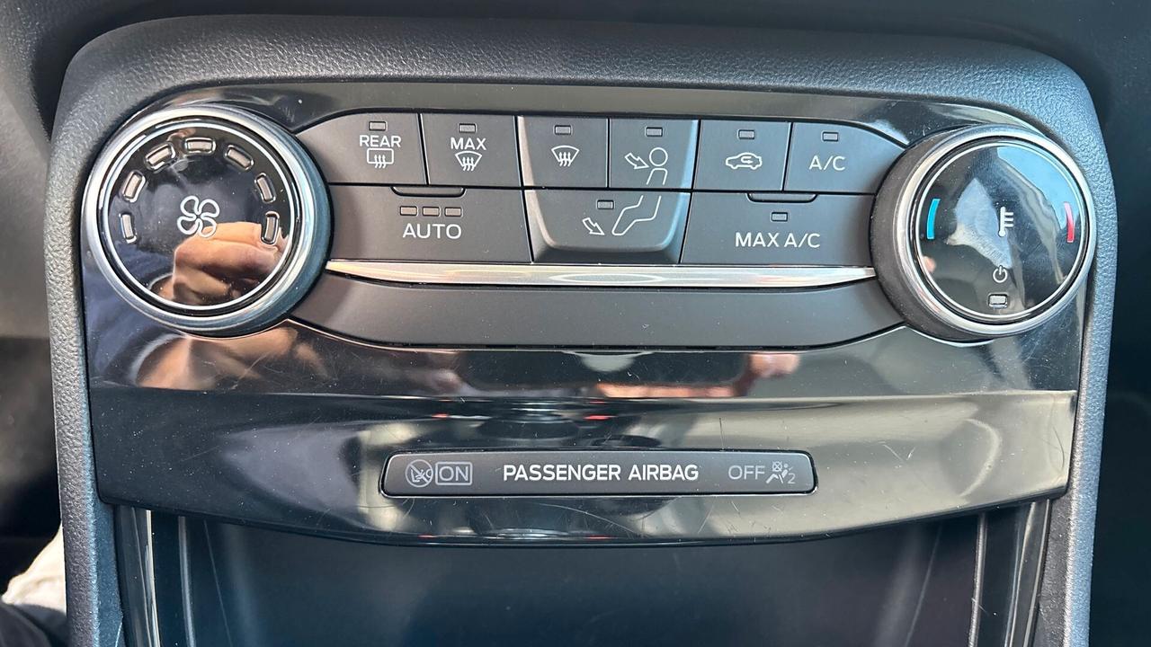 Ford Puma 1.0 EcoBoost Hybrid 125 CV S&S Titanium X