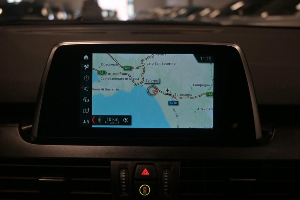 BMW 216D ACTIVE TOURER 116CV STEPTRONIC BUSINESS ADVANTAGE ( FARI LED - PELLE - CRUISE - NAVI - PARK ASSISTANT - TELECAMERA POST. )