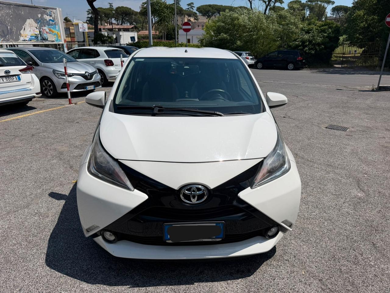 Toyota Aygo 1.0 VVT-i 69 CV 5 porte x-cool MMT