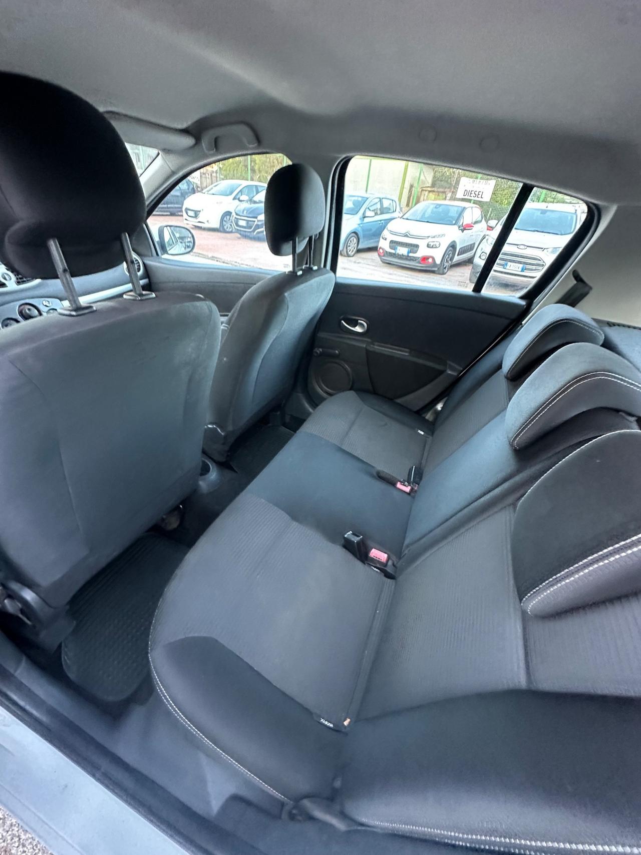 Renault Clio 1.2 16V 5 porte GPL Dynamique