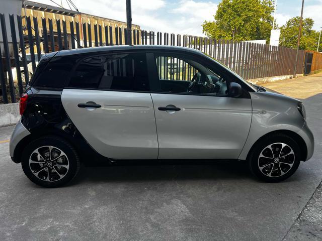 SMART ForFour 70 1.0 Passion