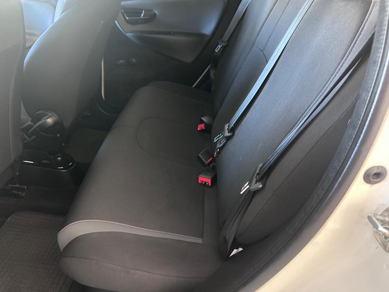 Lancia Ypsilon 1.2 69 CV 5 porte GPL Ecochic Silver