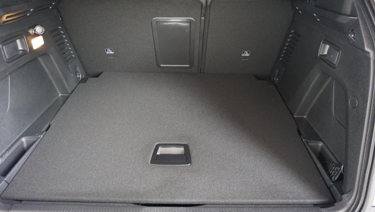 Peugeot 3008 BlueHDi 130 S&S EAT8 Allure Pack