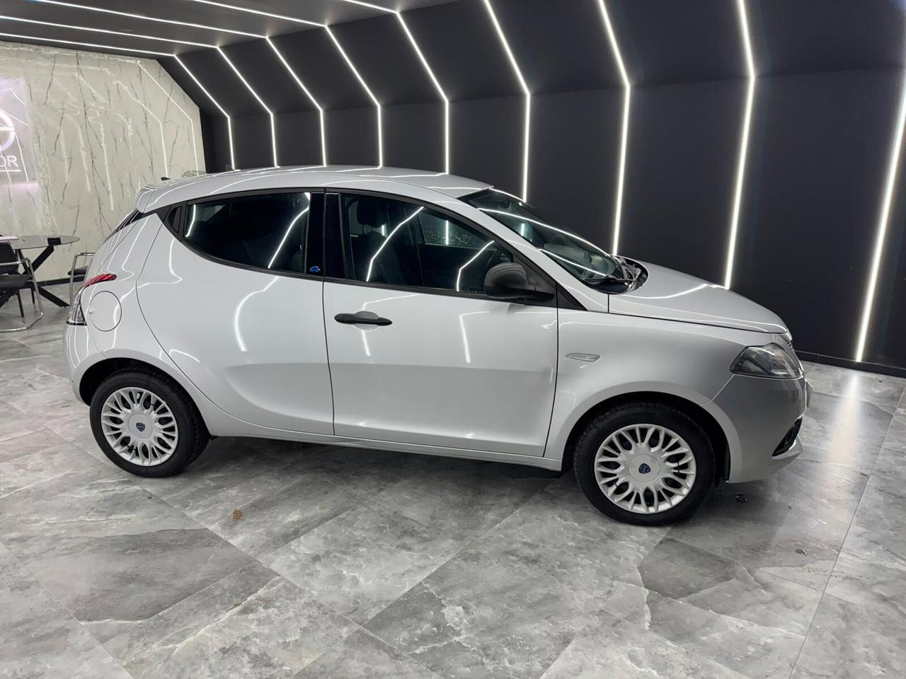 Lancia Ypsilon 1.2 69 CV 5 porte GPL Ecochic Gold