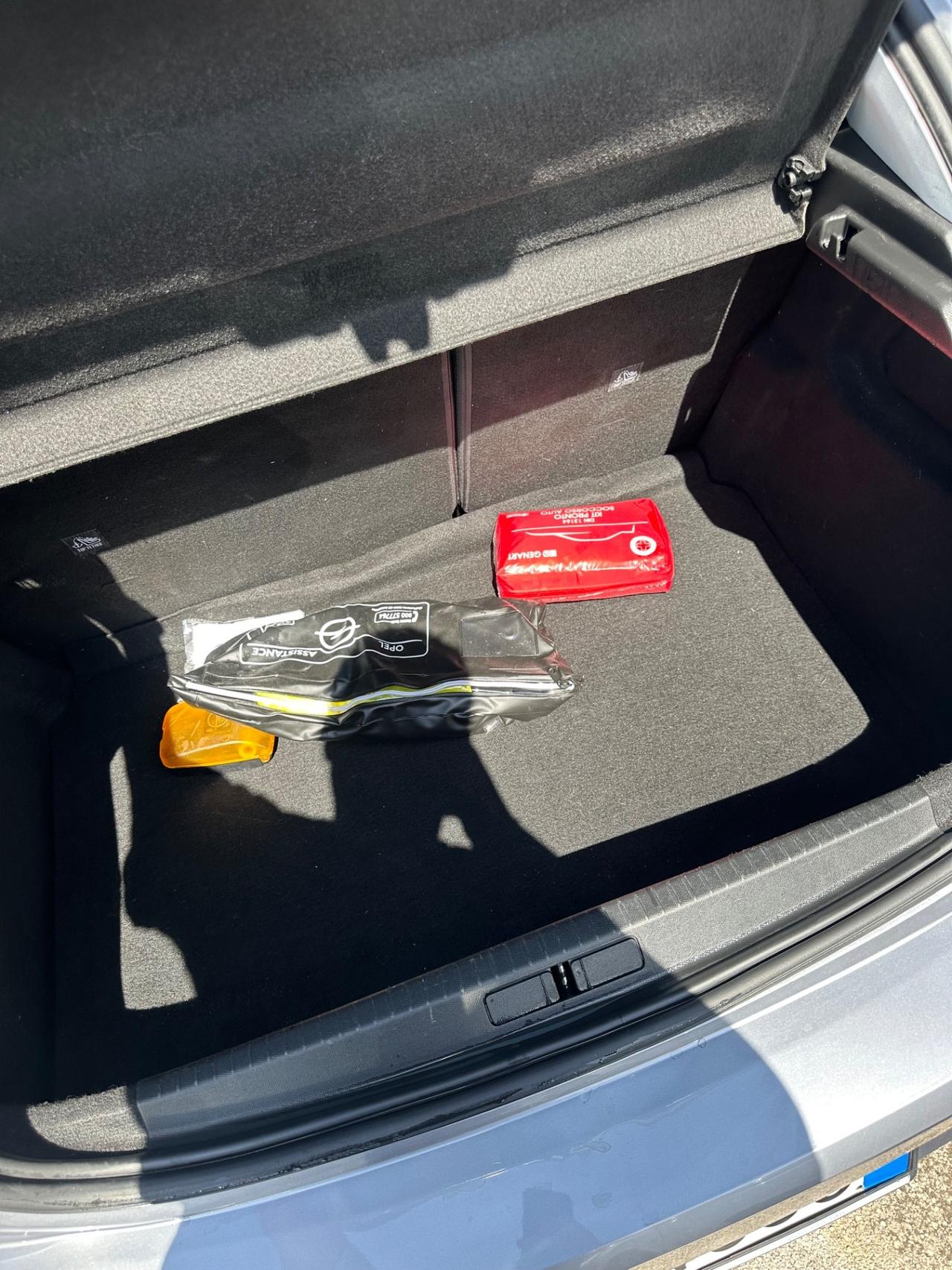 Opel Corsa 1.2 Edition 2021 GARANZIA