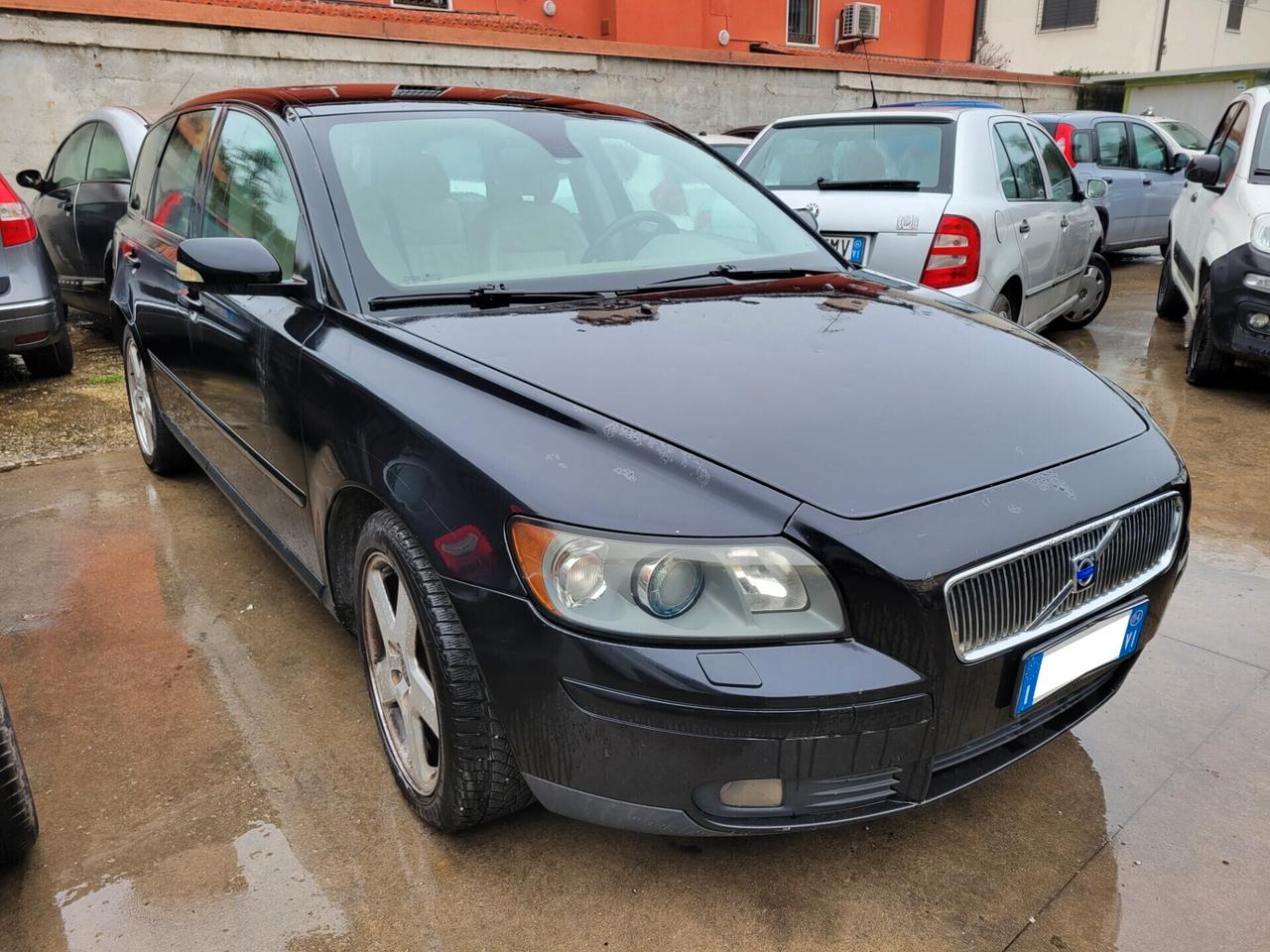 Volvo V50 2.0 D 136cv cat Summum