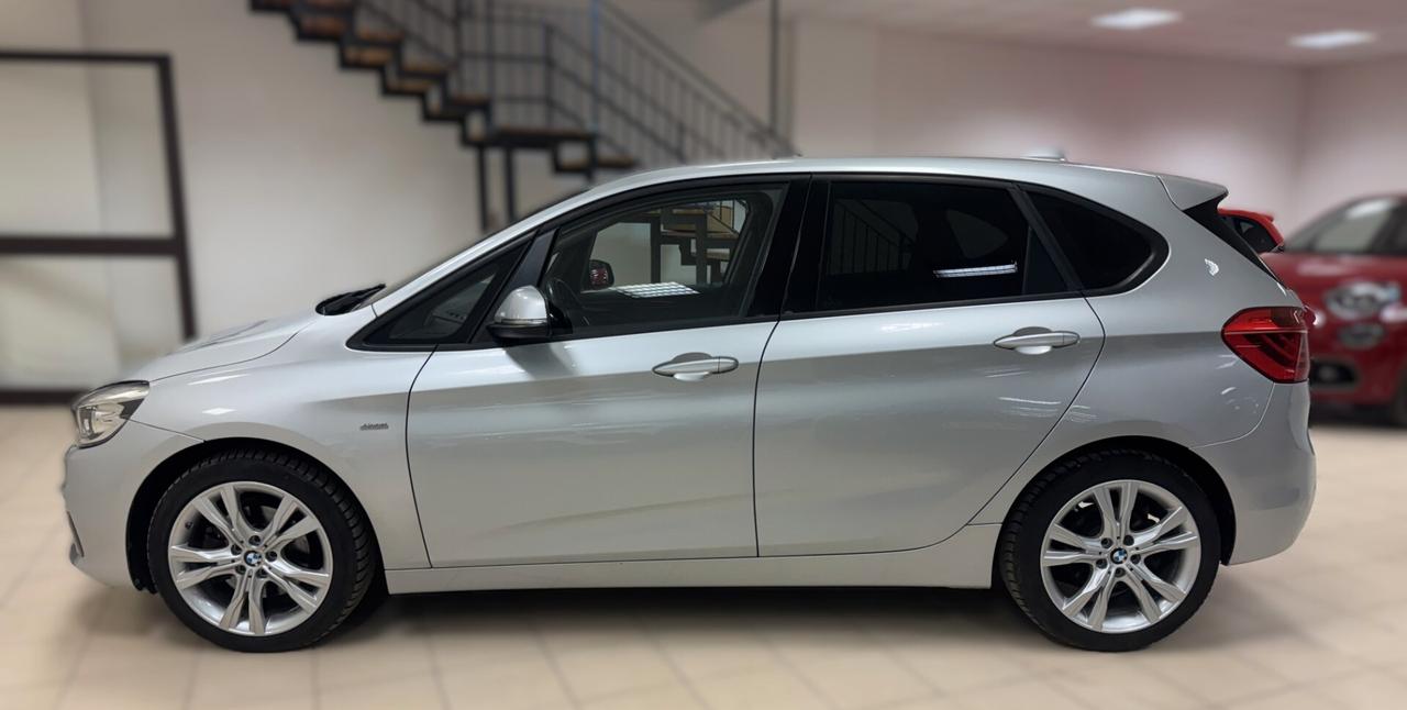 Bmw 2er Active Tourer 220d xDrive Sport aut.