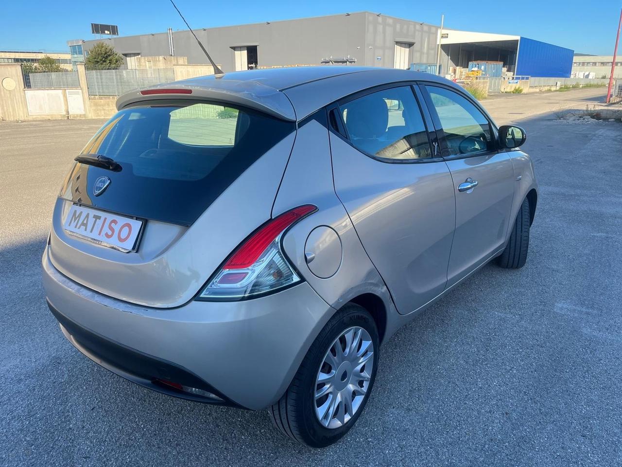 Lancia Ypsilon 1.2 S&S Platinum 127000 km