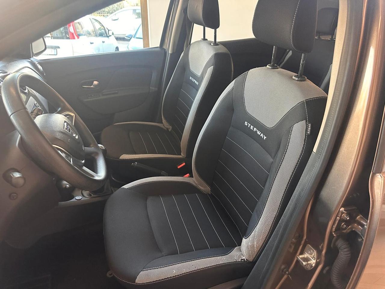 Dacia Sandero Stepway 0.9 TCe Turbo GPL 90 CV S&S Techroad