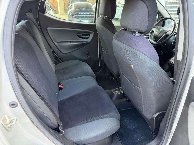 LANCIA Ypsilon 1.2 69 CV 5 porte S&S GOLD