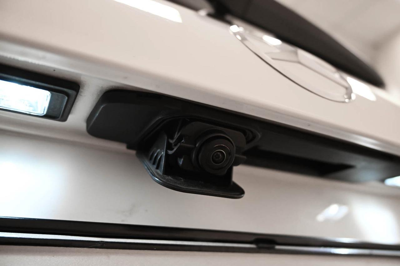 MERCEDES GLA (H247) GLA 250 e EQ-Power...