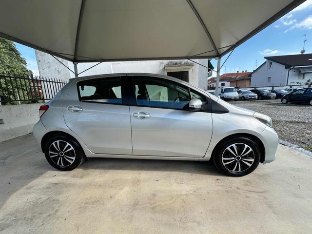 TOYOTA Yaris 1.0 5 porte Active OK NEOP. NAVI EURO 5 TELECAMERA