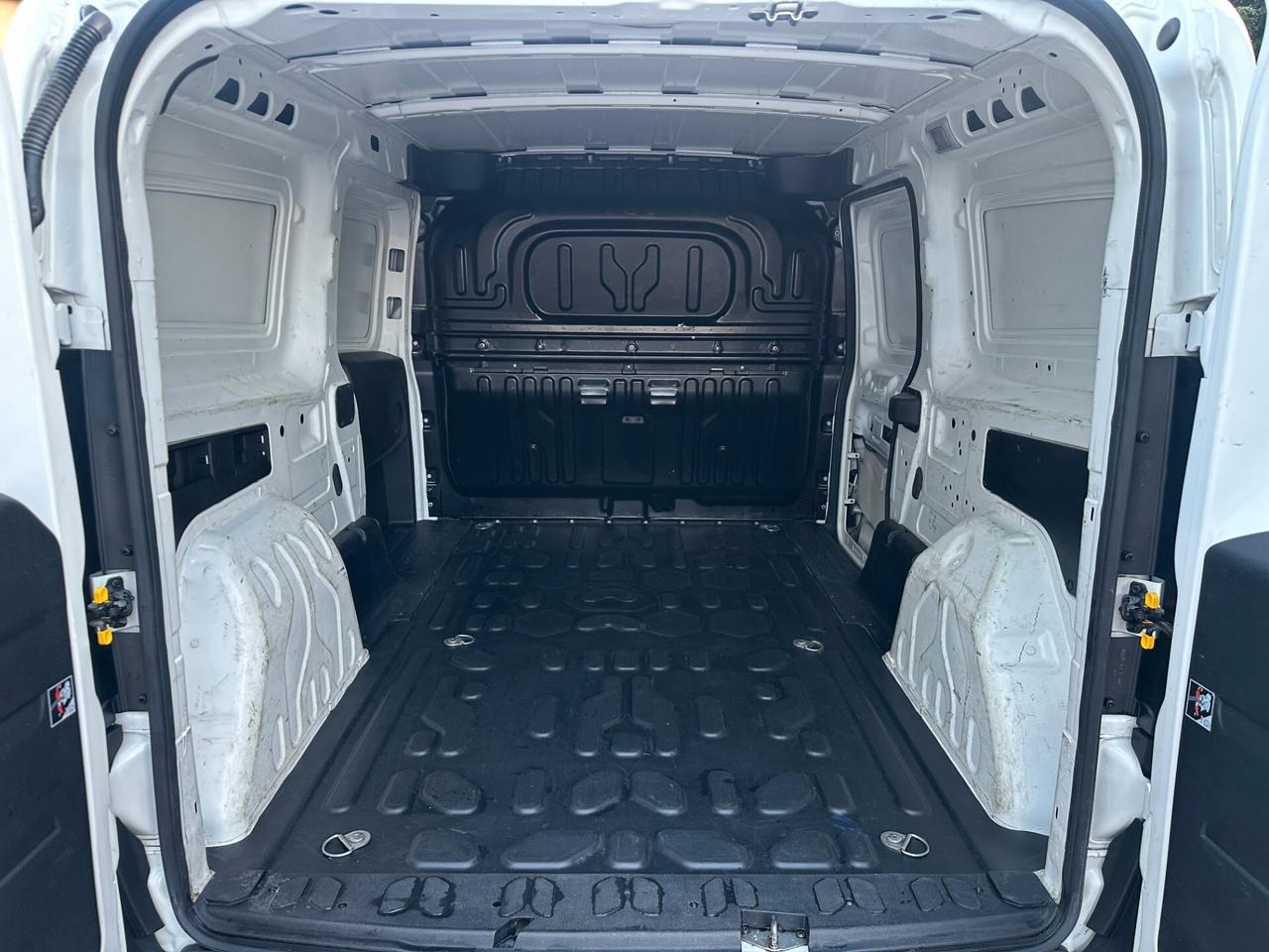 Fiat Doblo Doblò 1.6 MJT 105CV S&S PL-TN Cargo Maxi Lounge
