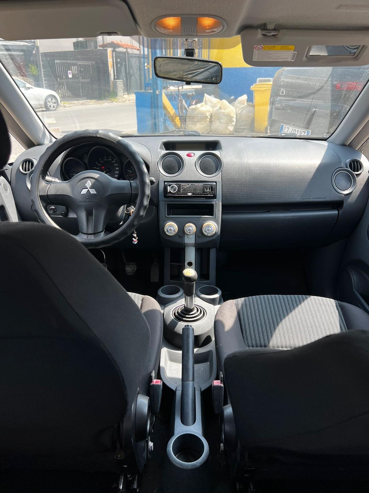 Mitsubishi Colt 1.1 12V 3p. Insport