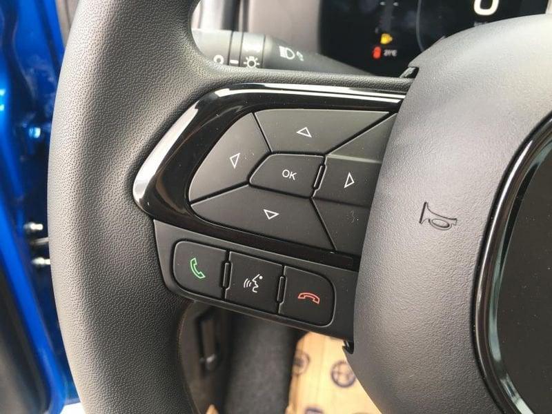 FIAT Panda My25 1.0 FireFly Hybrid 5 POSTI+RADIO DAB 5"