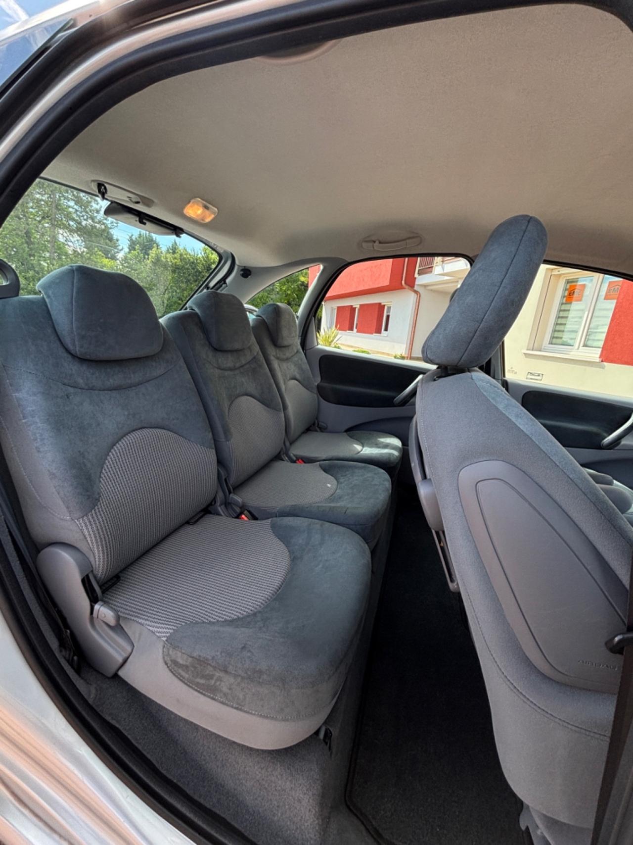 Citroen Xsara Picasso 1.6 Benzina 62740 km