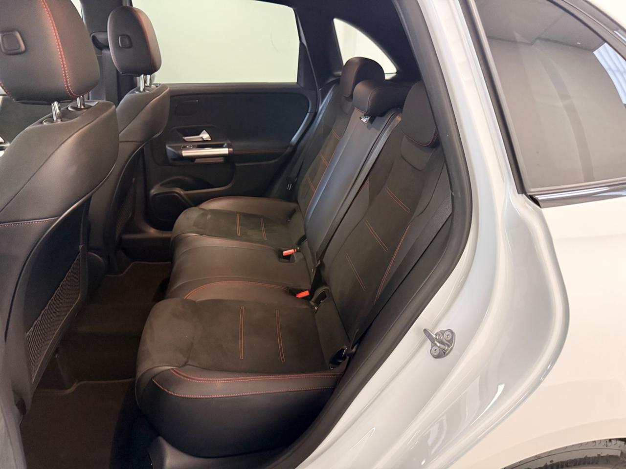 Mercedes-benz B 180 d Automatic AMG Line Premium