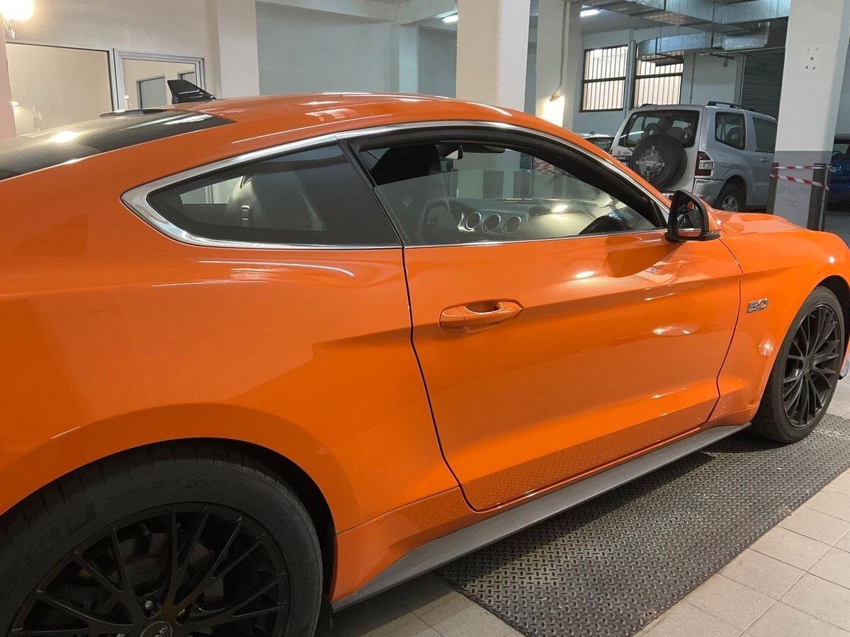 Ford Mustang Fastback 5.0 V8 TiVCT aut. GT