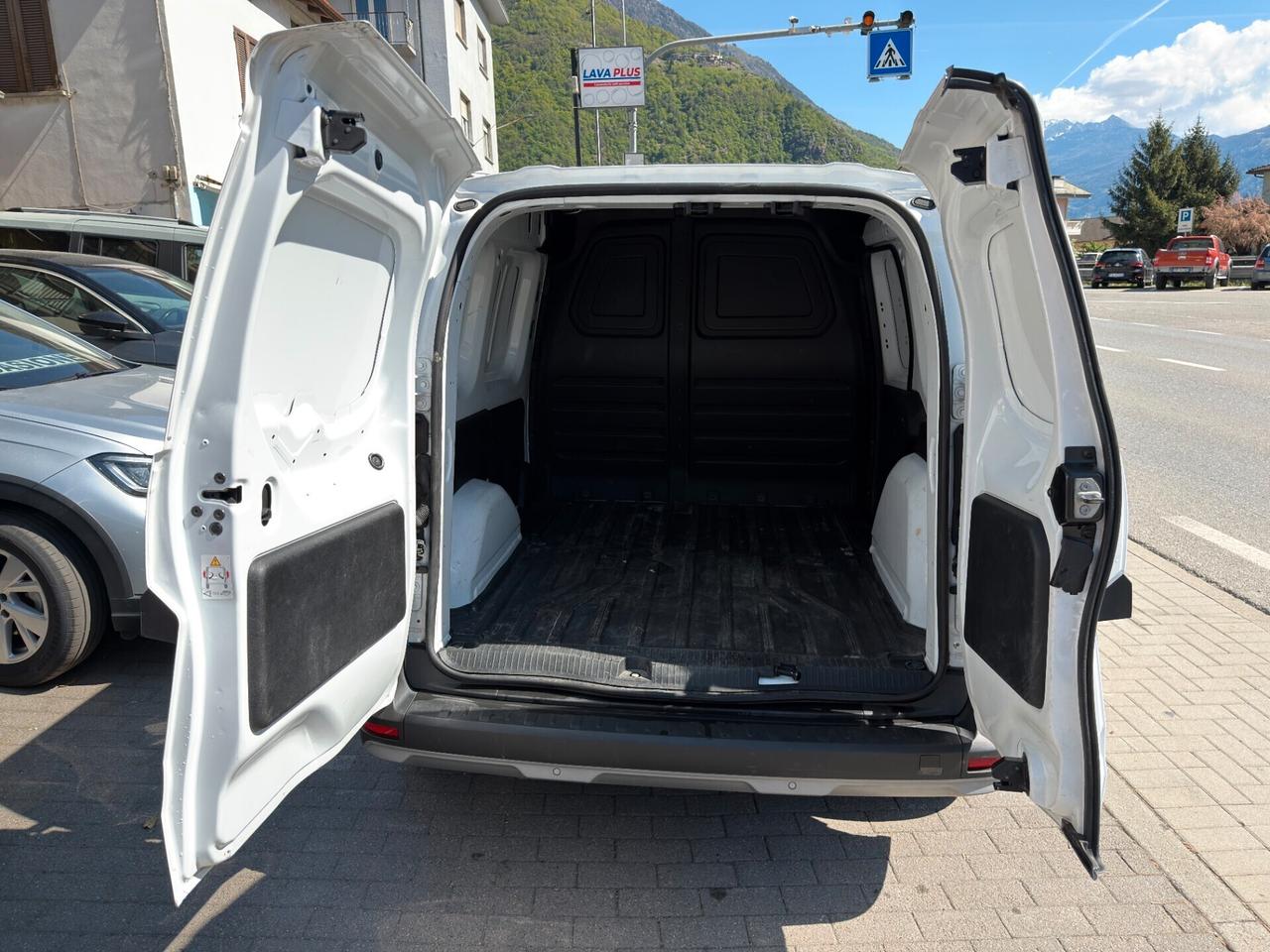 NISSAN TOWNSTAR 1.3cc 131CV BENZINA *IVA*