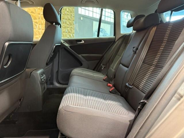 Volkswagen Tiguan 2.0 TDI DPF 4MOTION DSG Sport & Style