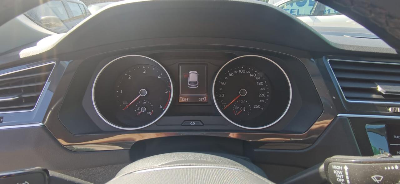 Volkswagen Tiguan 2.0 TDI 150 CV R-Line 2021 USATO