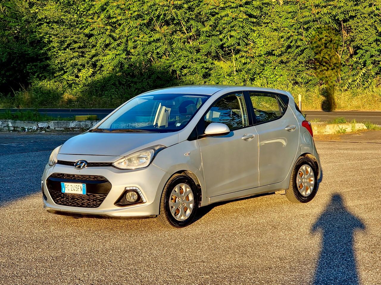 Hyundai i10 1.2 MPI Sound Edition 2016-E6 NEO Manuale