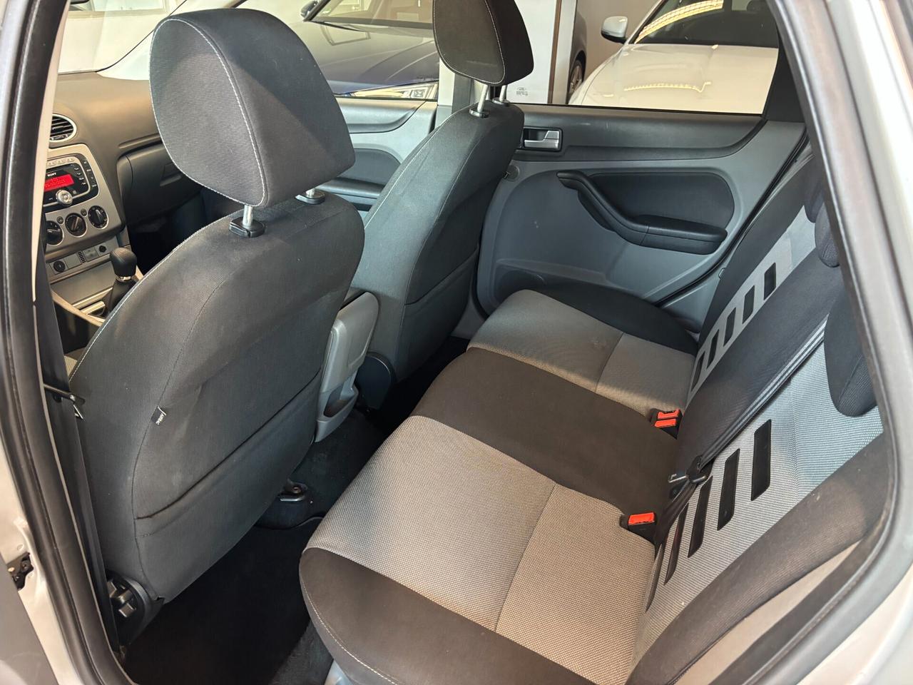 Ford Focus SW 2.0 Titanium145cv*GPL FINO 2030