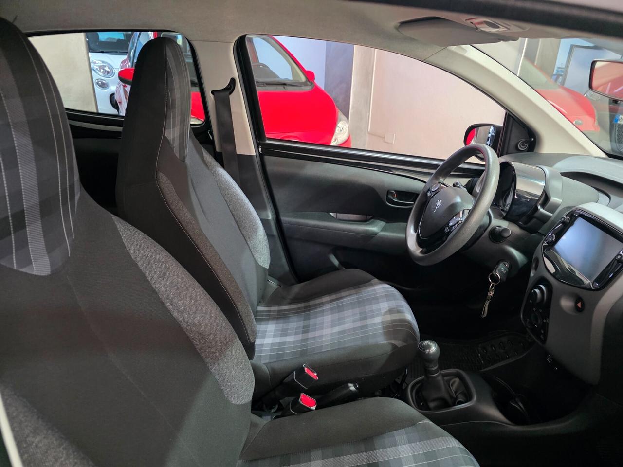 Peugeot 108 1.0 Allure 72cv 1 PROPRIETARIO