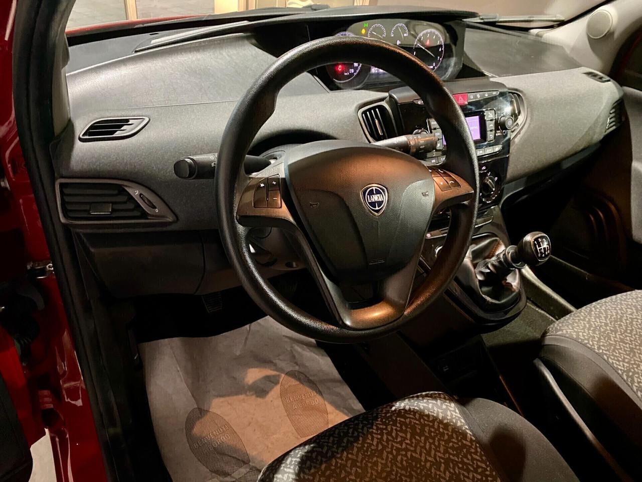 Lancia Ypsilon 1.0 FireFly 5 porte S&S Hybrid-2021