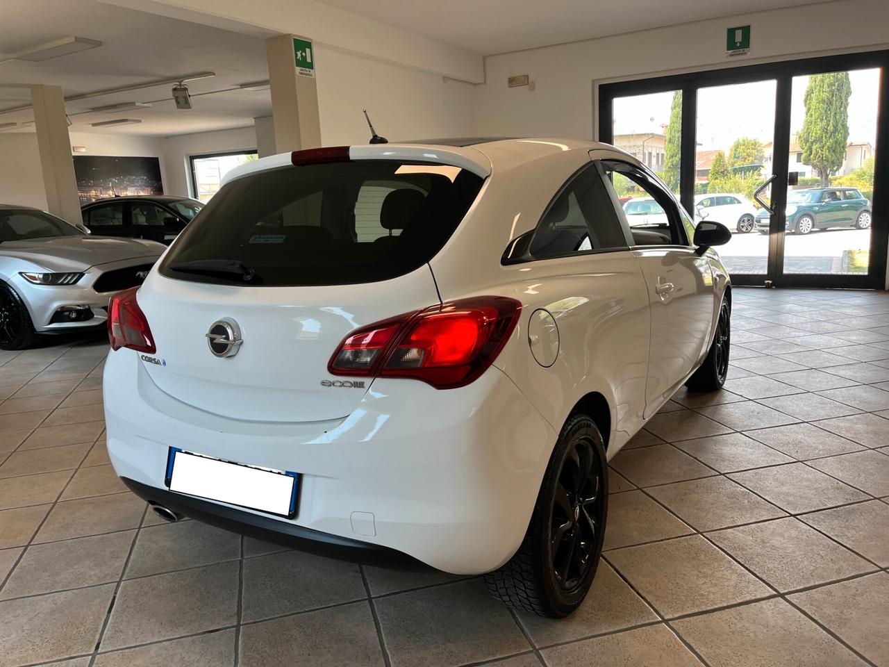 Opel Corsa 1.3 CDTI ecoFLEX 95CV Start&Stop Coupé b-Color
