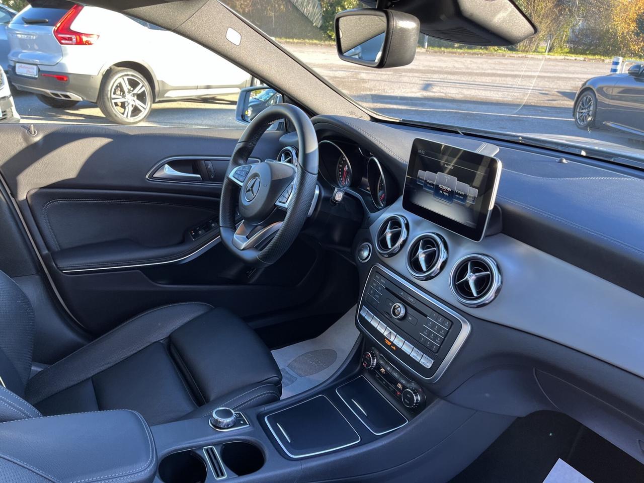 MERCEDES GLA 220 CDI 170 CV 4 MATIC PREMIUM