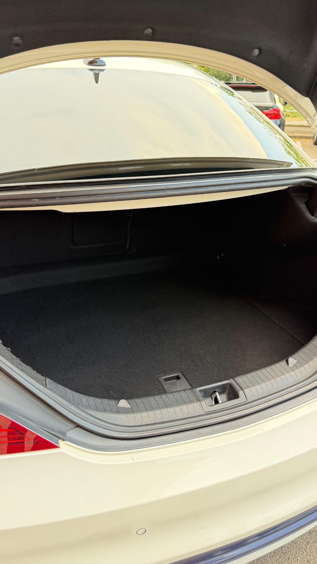 Mercedes-benz CLA 180 d Premium