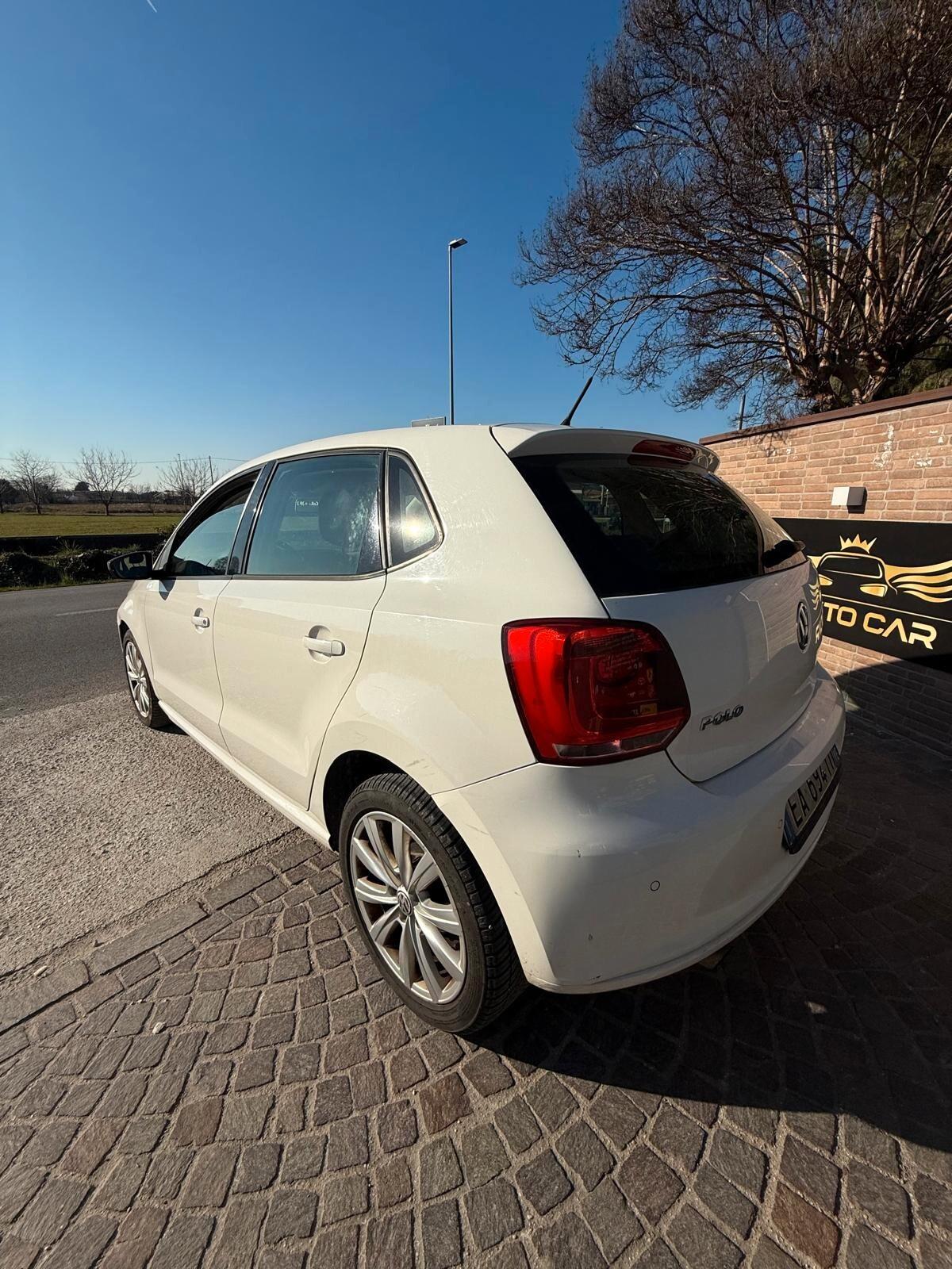 Volkswagen Polo 1.4 5 porte Highline