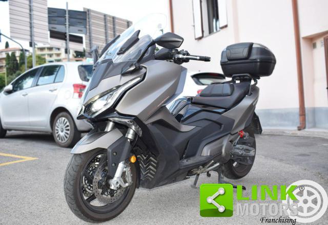 KYMCO AK 550 premium