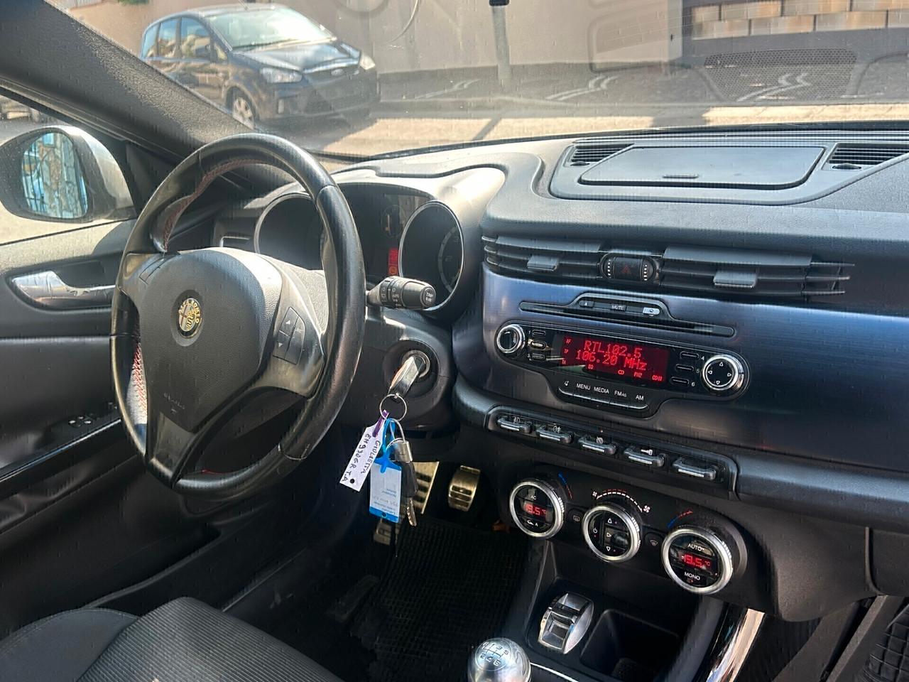 Alfa Romeo Giulietta 2.0 JTDm-2 140 CV Exclusive