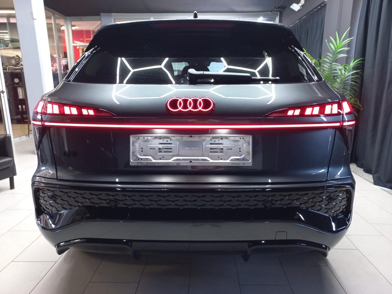 Audi Q3 TFSI 110 kW mHEV S tronic Line edition