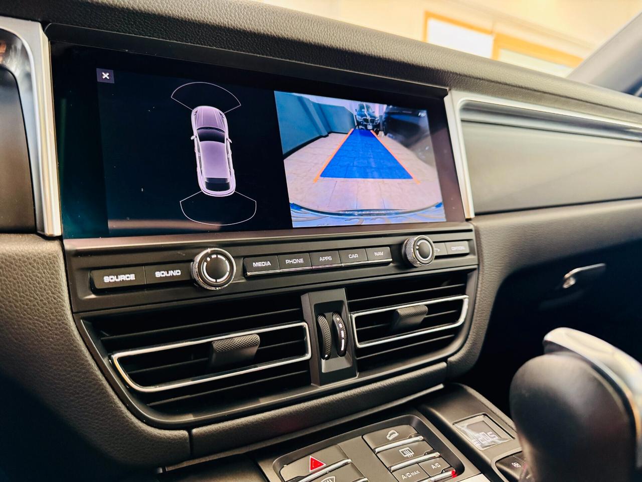 Porsche Macan 2.0 Benz. 245 Cv / TETTO - NO SUPERBOLLO